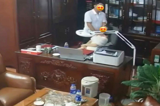 sex linh trương FC2-PPV-3179361_Em độ đấy nhưng mà bú sướng lắm